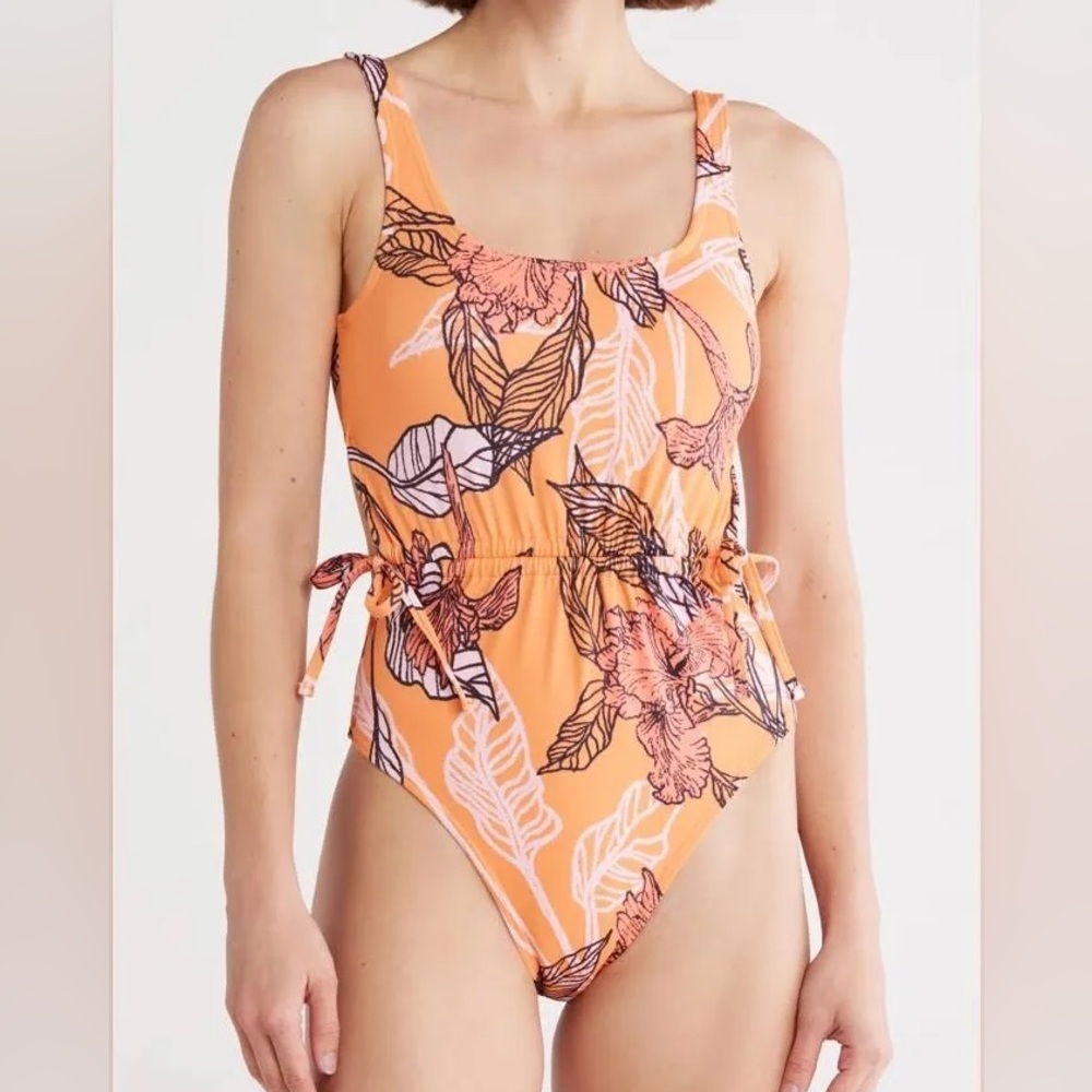 NWOT Hutch Mendes One Piece Swimsuit Size small